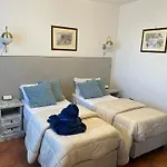 Villa Seacliff Heaven - De Vivo Realty *