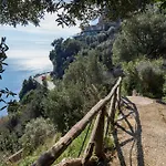 Villa Seacliff Heaven - De Vivo Realty Positano