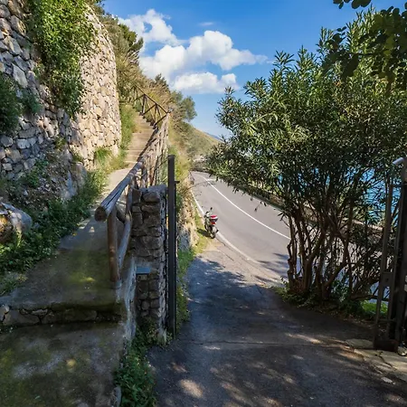 De Vivo Realty - Seacliff Heaven Positano