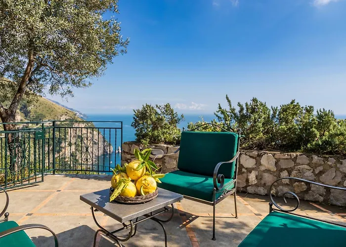 Seacliff Heaven - De Vivo Realty بوسيتانو