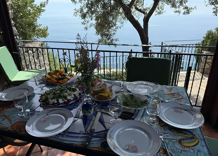 Seacliff Heaven - De Vivo Realty